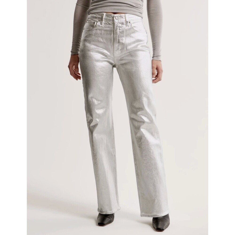 Abercrombie NWT 90's Relaxed Jean High Rise Curve Love in Silver Metallic 31